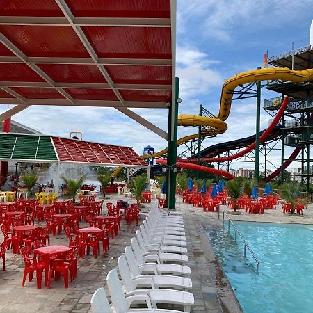Apartament Piazza Diroma C/ Acqua Park - Viaggio Locacoes Por Temporada Caldas Novas Zewnętrze zdjęcie